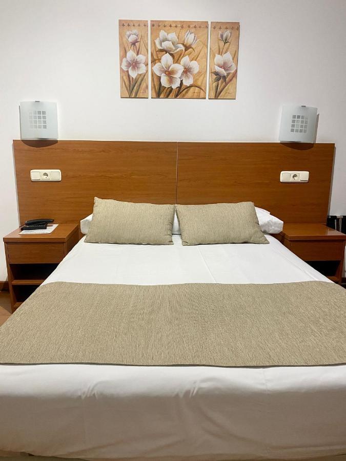 Double Room,1365227660:JPEG